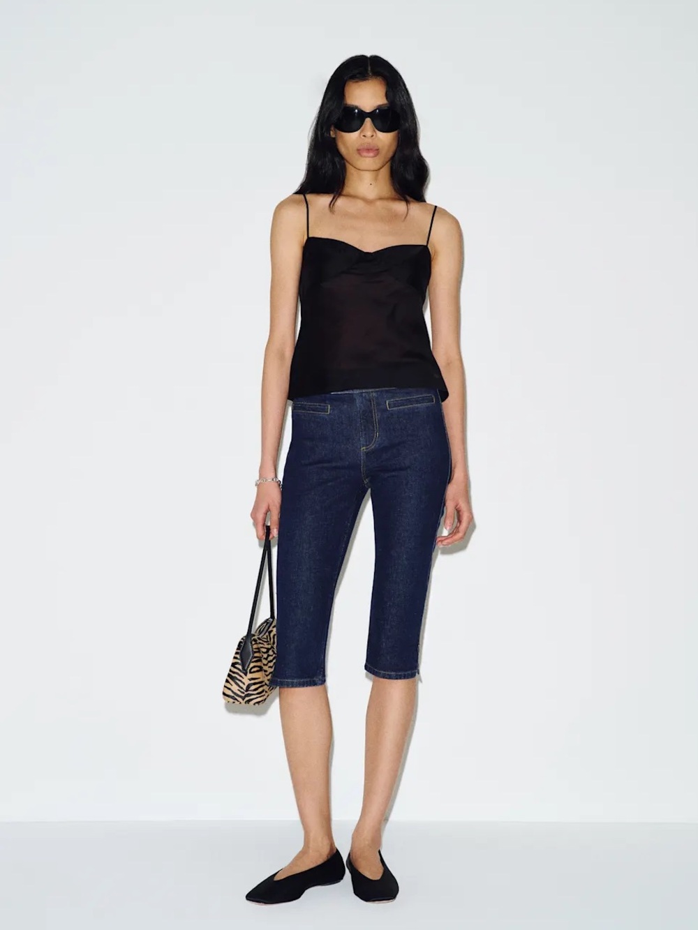 Reformation Dark Blue Cropped Capri Jeans